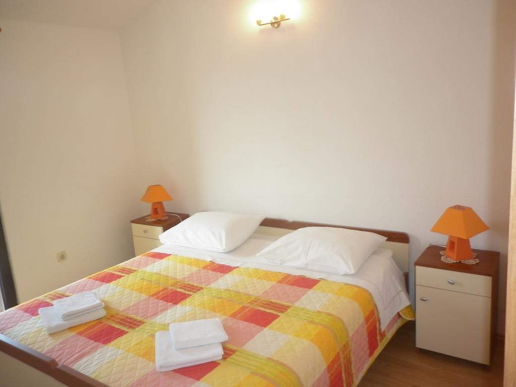 Apartments Ivona 2 Trogir Room photo